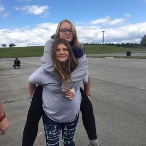 Meet your Posher, Ciara